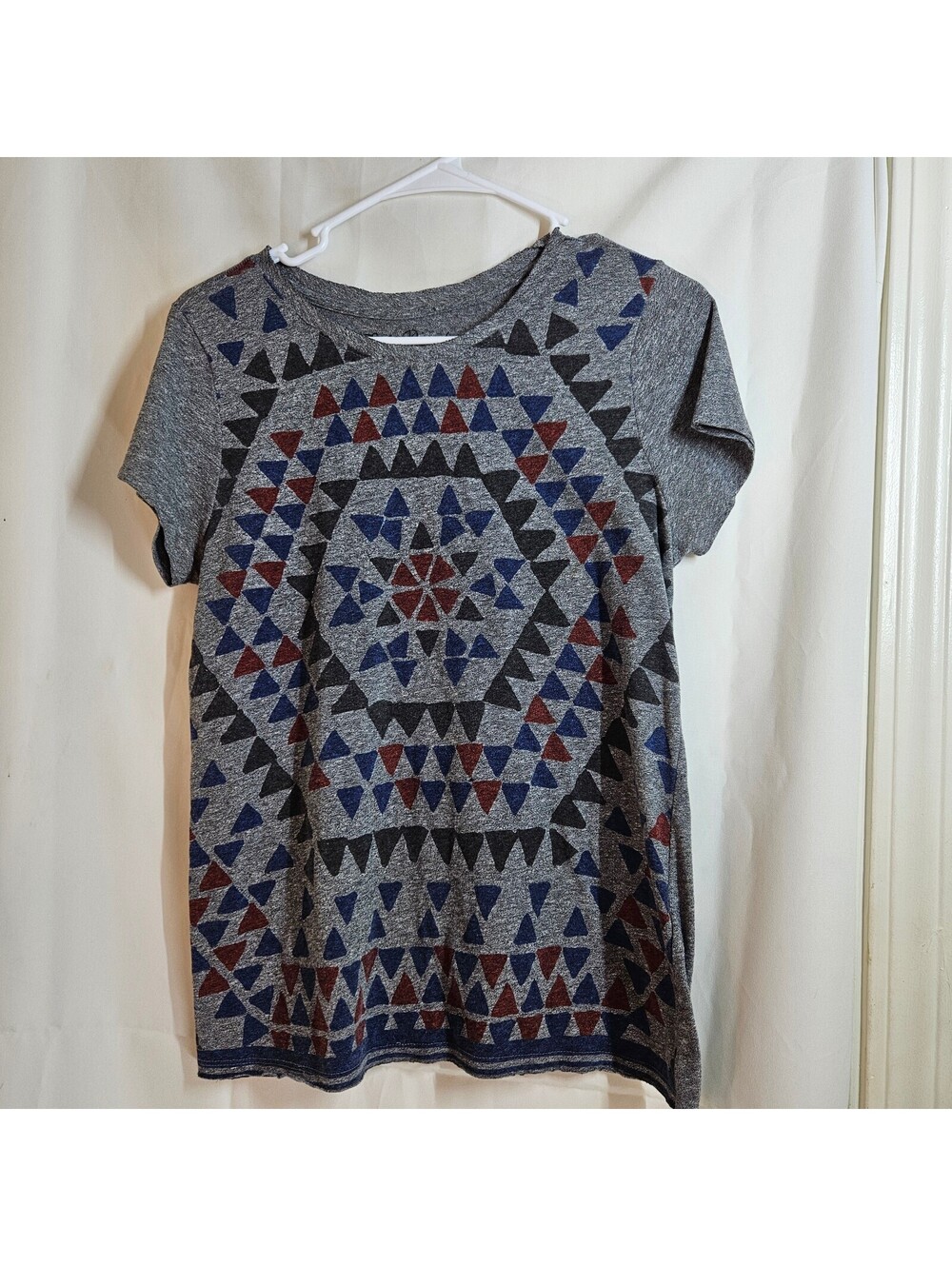 Lucky Brand T-Shirt size Medium